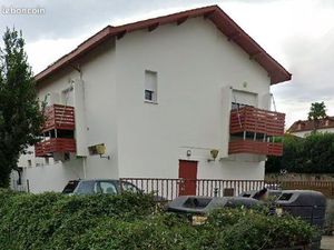 T2 de 48 64 m² avec balcon et stationnement – proche centre-ville