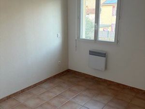 Maison de ville 3 ch garage extérieur