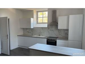 Appartement centre ville Nevers T5