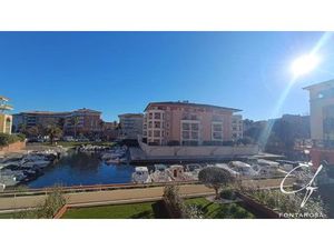 Appartement Studio avec coin nuit à Port Fréjus