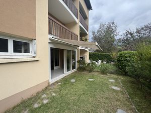 RARE à la vente  appartement de type 2 en rez de jardin avec