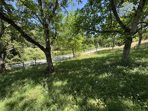 Terrain constructible de 1698m2 sur la commune de la FORTER