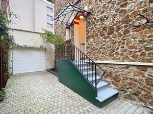 Maison individuelle avec 2 terresses et box