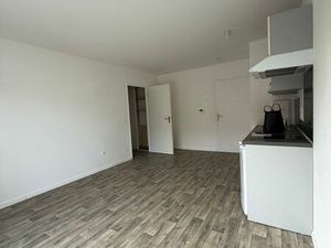 À louer – 2 pièces 38 m² avec balcon et parking – Bondy (rue Germaine-Tillon)