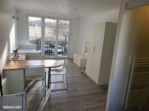 Studio traversant de 25m2 au 235 rue de Courlancy