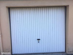 Garage à louer