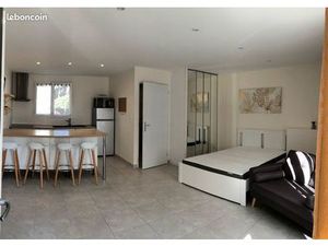 STUDIO meublé de 35m2 quartier TOISON d'OR