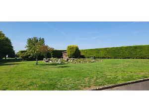 Maison de plain pied avec piscine