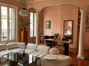 Appartement 5 pièces 168 m²