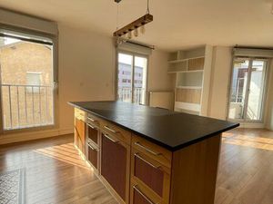 T3 de 75m² - Montchat/Montplaisir - 1320/mois