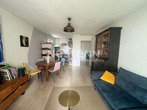 Location Appartement 3 pièces à Vannes Nord-est (56000) : à louer 3 pièces / 51m² Vannes N