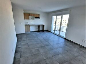 Location Appartement 3 pièces 59m² NIMES 30000