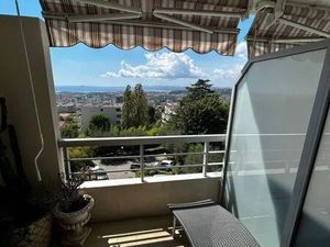 Location appartement 1 pièce 21 m² à Nice (06000)