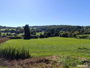 Terrain 1 247 m² Auzas