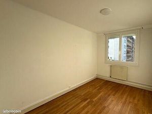 Location appartement 3 pièces 60 m²