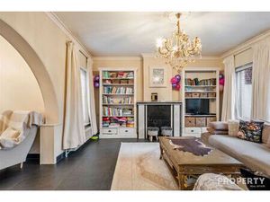 Huis te koop in Waregem met 4 slaapkamers