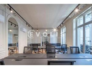 Location Paris 75010