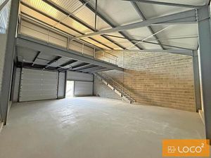 Local d'activité DREMIL LAFAGE