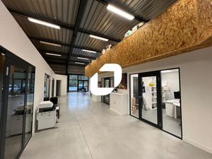 Location Local d'activités Ennevelin 59710