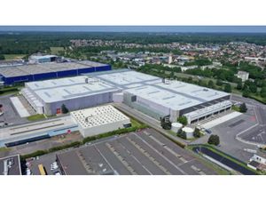 GRETZ-ARMAINVILLIERS (77)  à louer plateforme logistique d'une surface totale de 60 777 m²