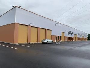 Local d'activités et bureaux à louer