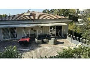 Appartement de luxe de 4 pièces en location à Cannes  France