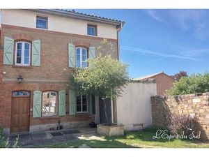 Maison de village  jardin et atelier