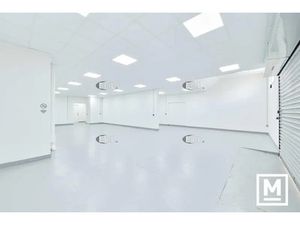 A louer - espace de stockage de 176 m²