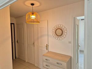 Location appartement 4 pièces 68 m² à Grenoble (38000)