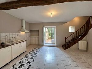 Maison de village avec jardin et garage  Castillonnès