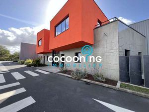 Location Bureaux et commerces à Vallet (44330) : à louer / Vallet