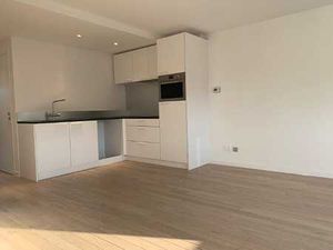 APPARTEMENT FORT-JACO 1 CH - ENTIER. RENOVE