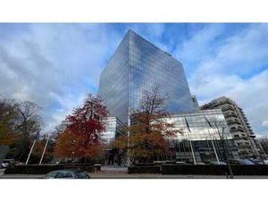 BUREAUX RÉNOVÉS À LOUER À ANVERS