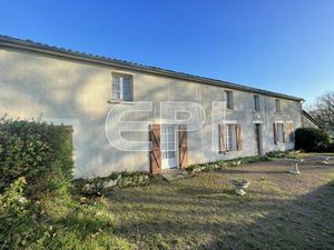 Vente maison 3 pièces 108 m² La Chapelle-Saint-Laurent (79430)