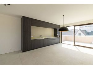 Appartement te koop in Evergem met 3 slaapkamers