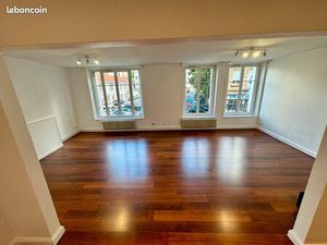 Appartement 3 pièces 76 m2 1em Etage