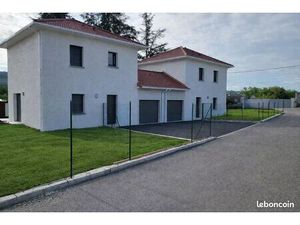 Maison 3 chambre lotissement calme proche centre village et groupe scolaire