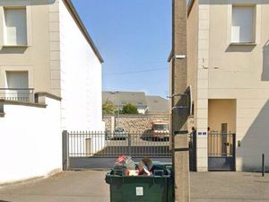 Place de parking en résidence sécurisée rue Gambetta