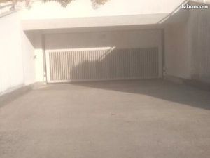 Vends Box Évry courcouronnes