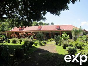 À vendre : La Belle Créole : longère historique de 1835