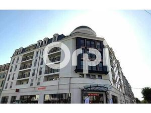 Location appartement  m² T-1 à Champigny-sur-Marne  750 €