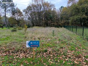 Terrain 1 000 m² Bussac Foret