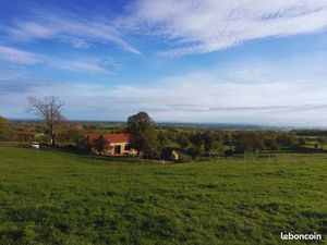 Maison avec dépendances sur 3 5 ha