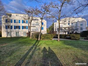 Location meublée 2 pièces Rueil Malmaison Triangle d’Or