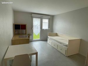 Studio 1 pièce 24 m²