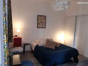 Studio 1 pièce 29 m²