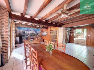 en vente Maison 270 m² – 174 010 € |La Celle-Saint-Cyr