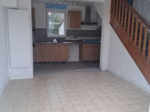 Location maison 65 m2 avec cour