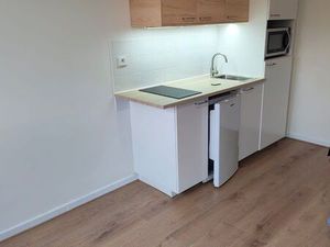 Studio meublé refait à neuf