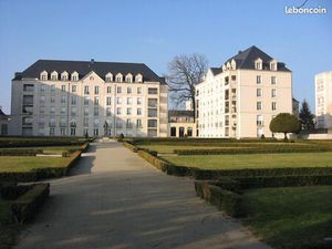 Studio meuble 20 m2 parking maillets croix de pierre tramway